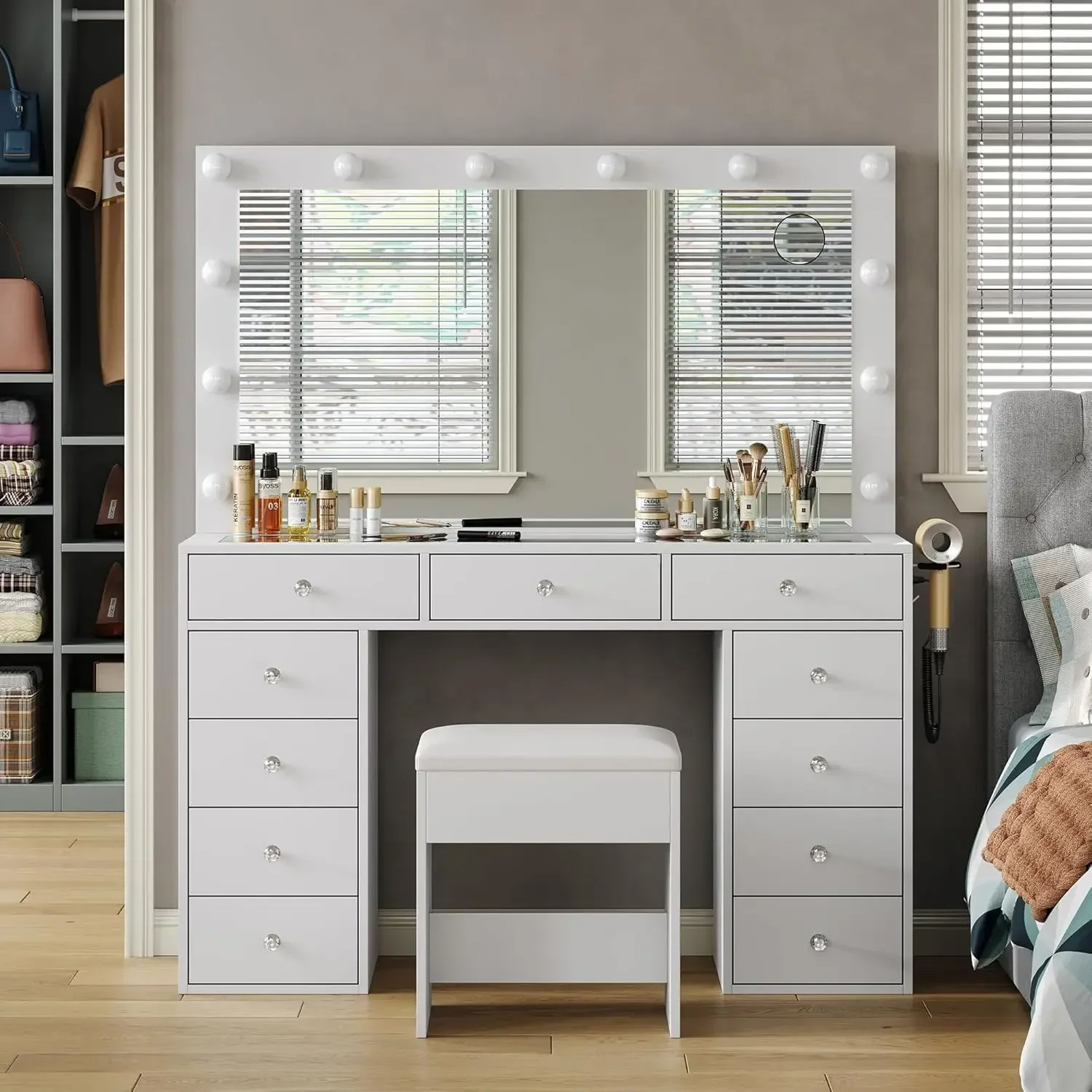 Makeup Vanity