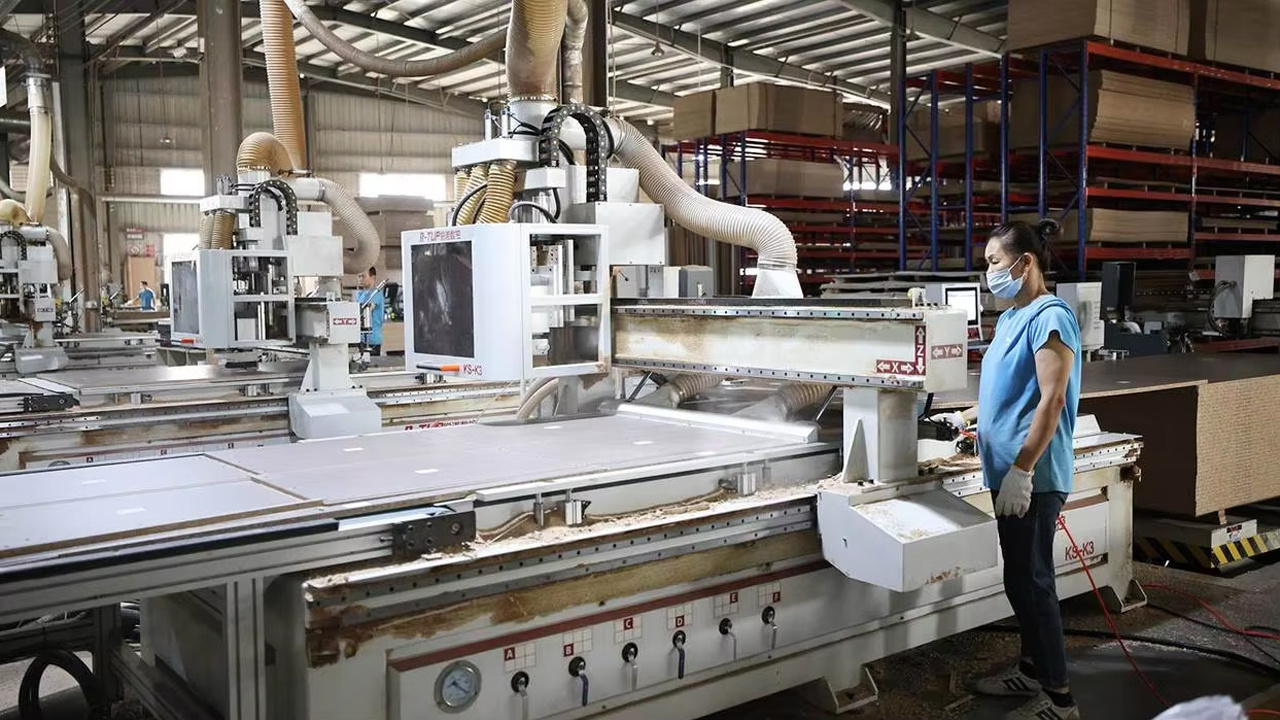 Custom Cabinet Factory